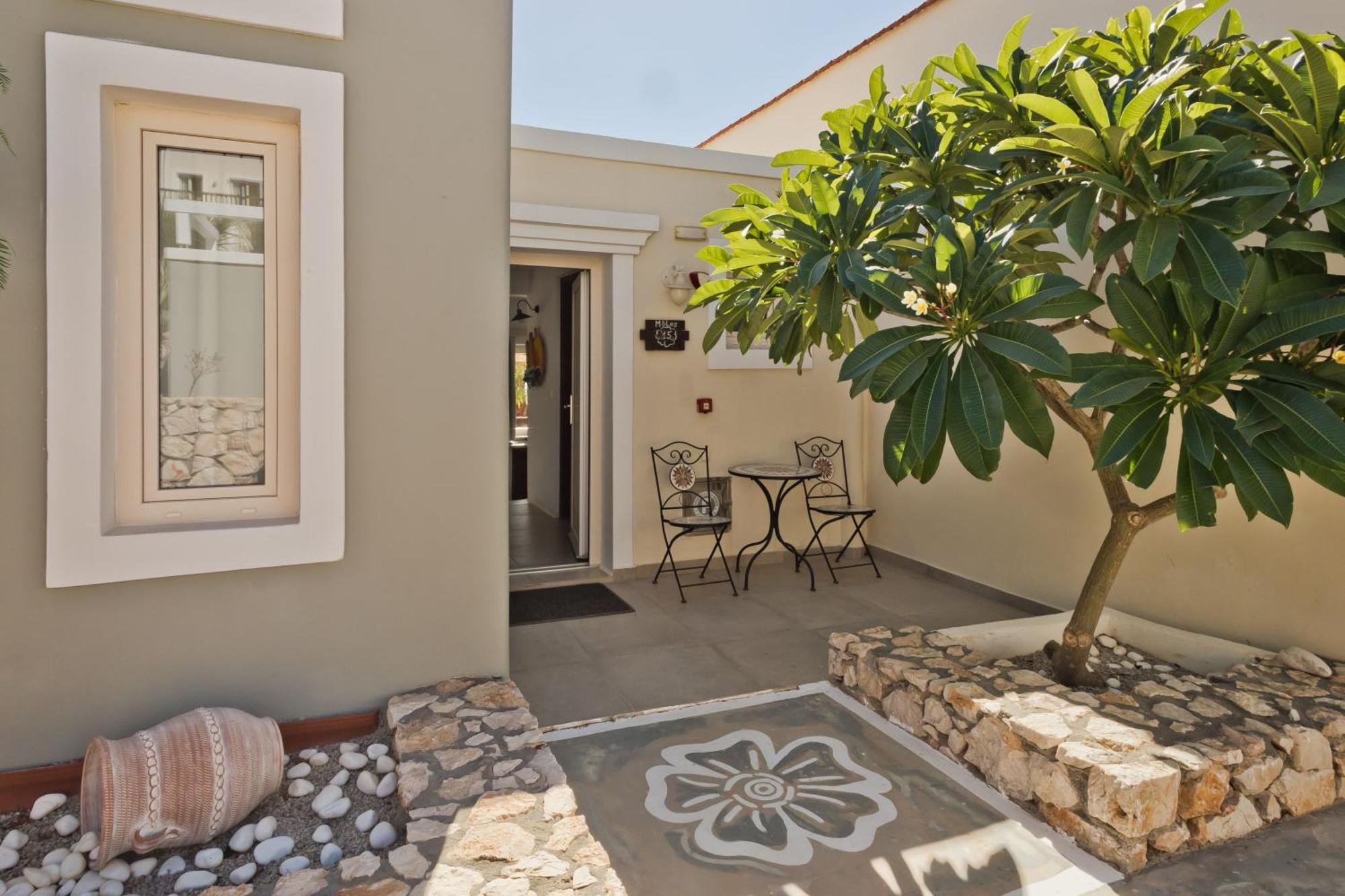 Althea Boutique Hotel - Adults Only Amoopi Bagian luar foto